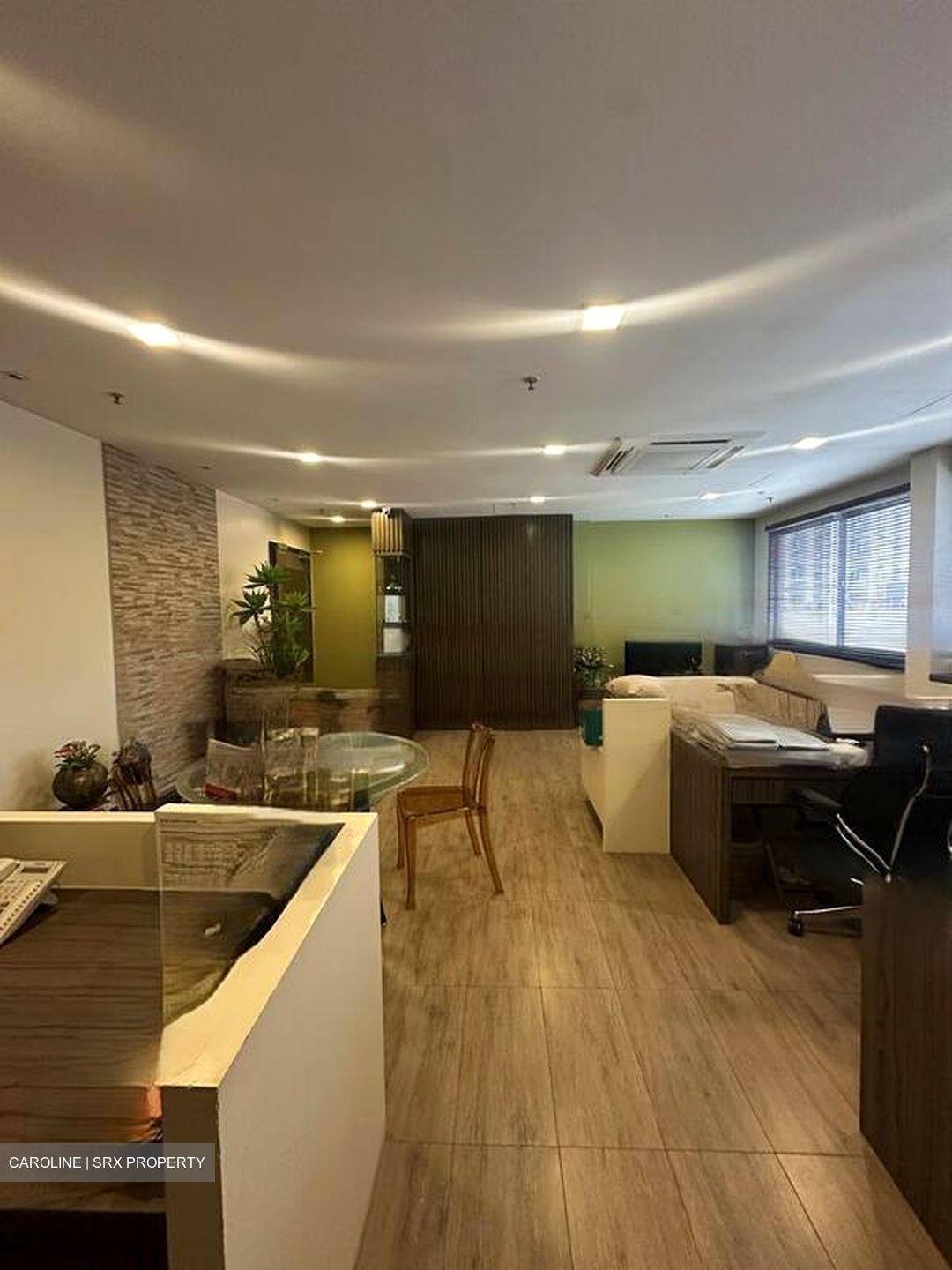 Balmoral Plaza (D10), Office #473569461